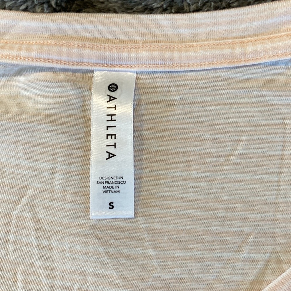 Athleta Cloudlight Stratus Striped Top Peachy Pink Size Small #657835 - Picture 2 of 4